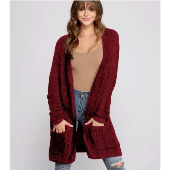 Windsor Sweater Women M Burgundy Red Cardigan Duster Fuzzy Knit Pockets Soft - Picture 1 of 10
